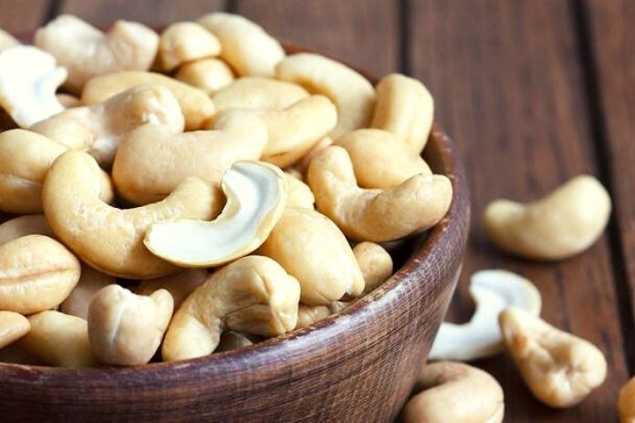 Cashews: Calories And Properties Against Cholesterol, Diabetes & Stress